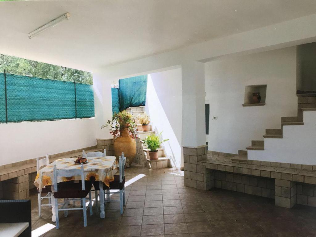 Trullo Saraceno Apartment กาโรวิญโญ ภายนอก รูปภาพ